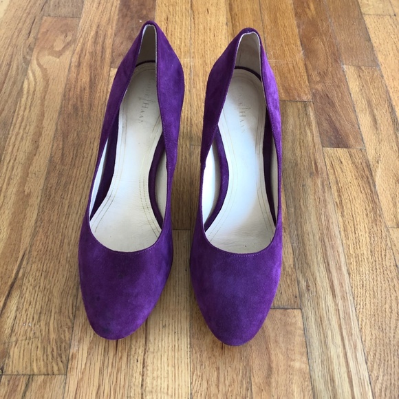 Cole Haan Purple Suede 3 inch pumps - Picture 2 of 3